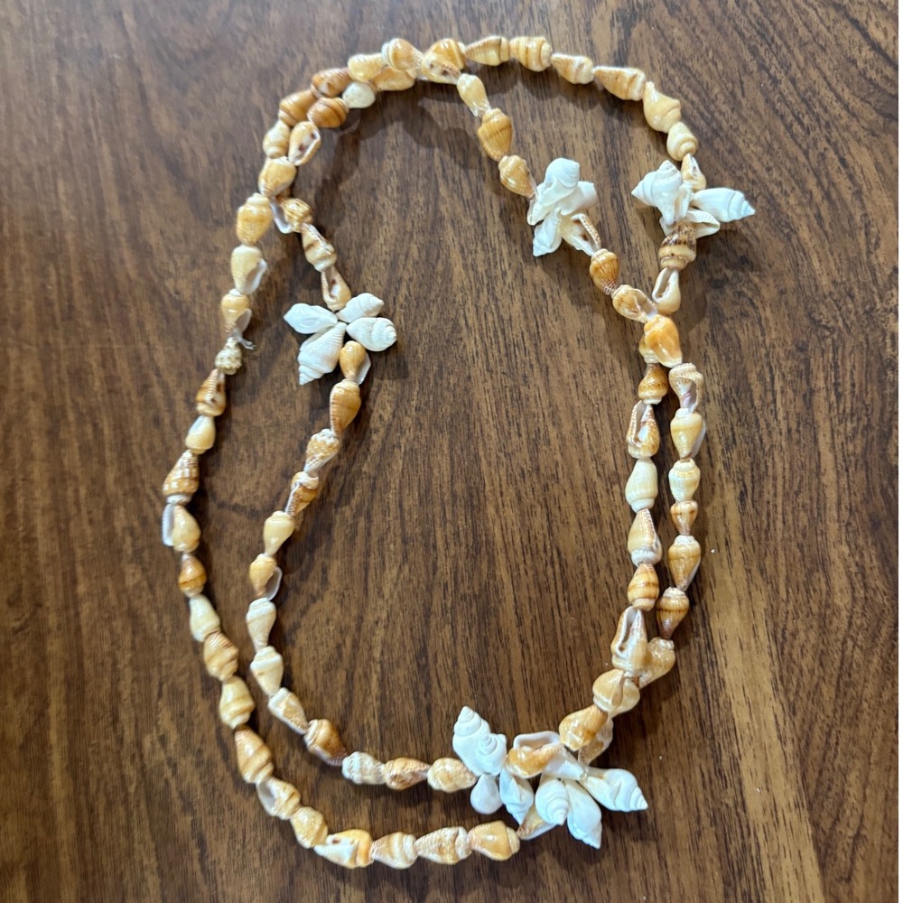 Shell Necklace With Flower Details, Tropical Vacation Beachy‎ Summer Style 30"
